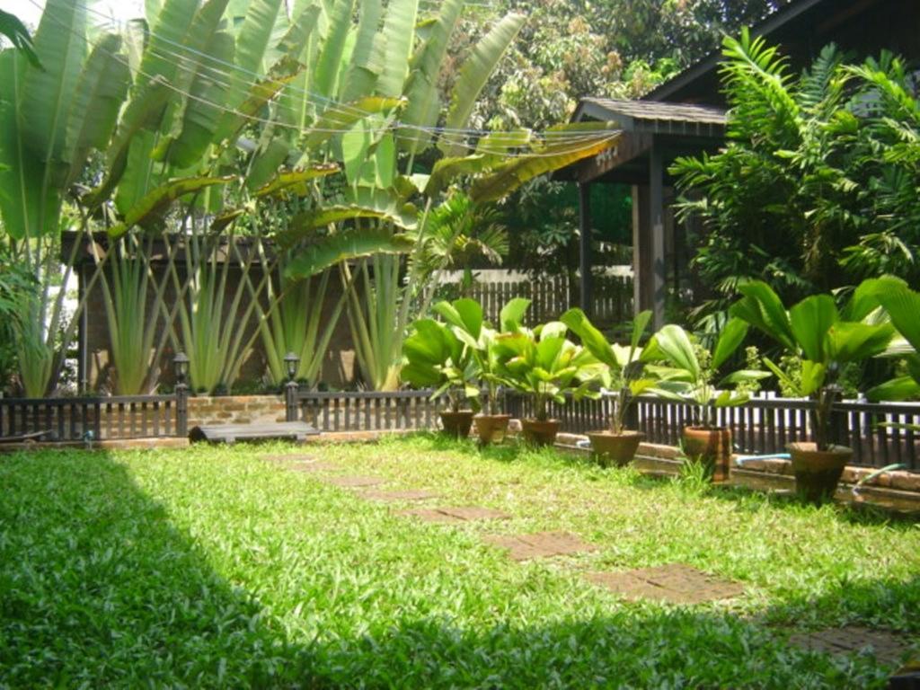 Garden Home Bed And Breakfast Rangum Exterior foto