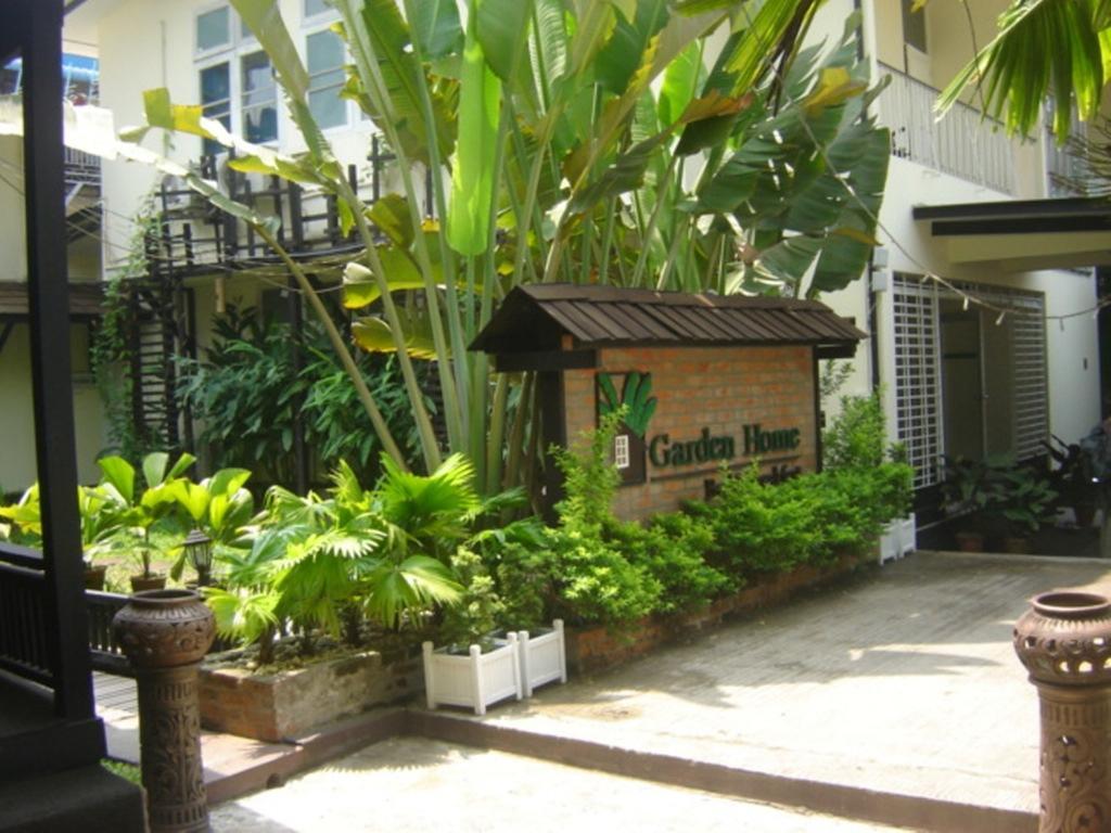 Garden Home Bed And Breakfast Rangum Exterior foto